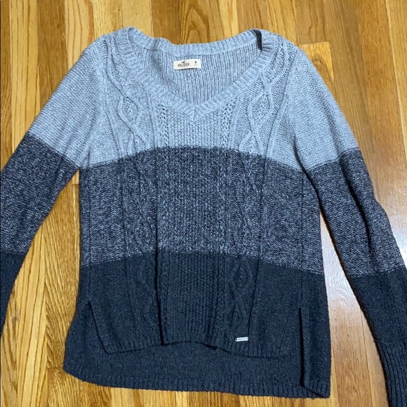 Sweater - Picture 1 of 4